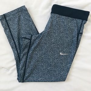 Nike Printed Dri-Fit Capris